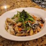 Schnupfnudel mit Lauch, Pilzen und würzigen Grana Padano